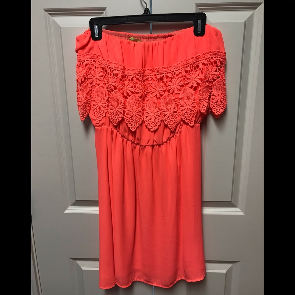 Strapless Gianni Bini Dress